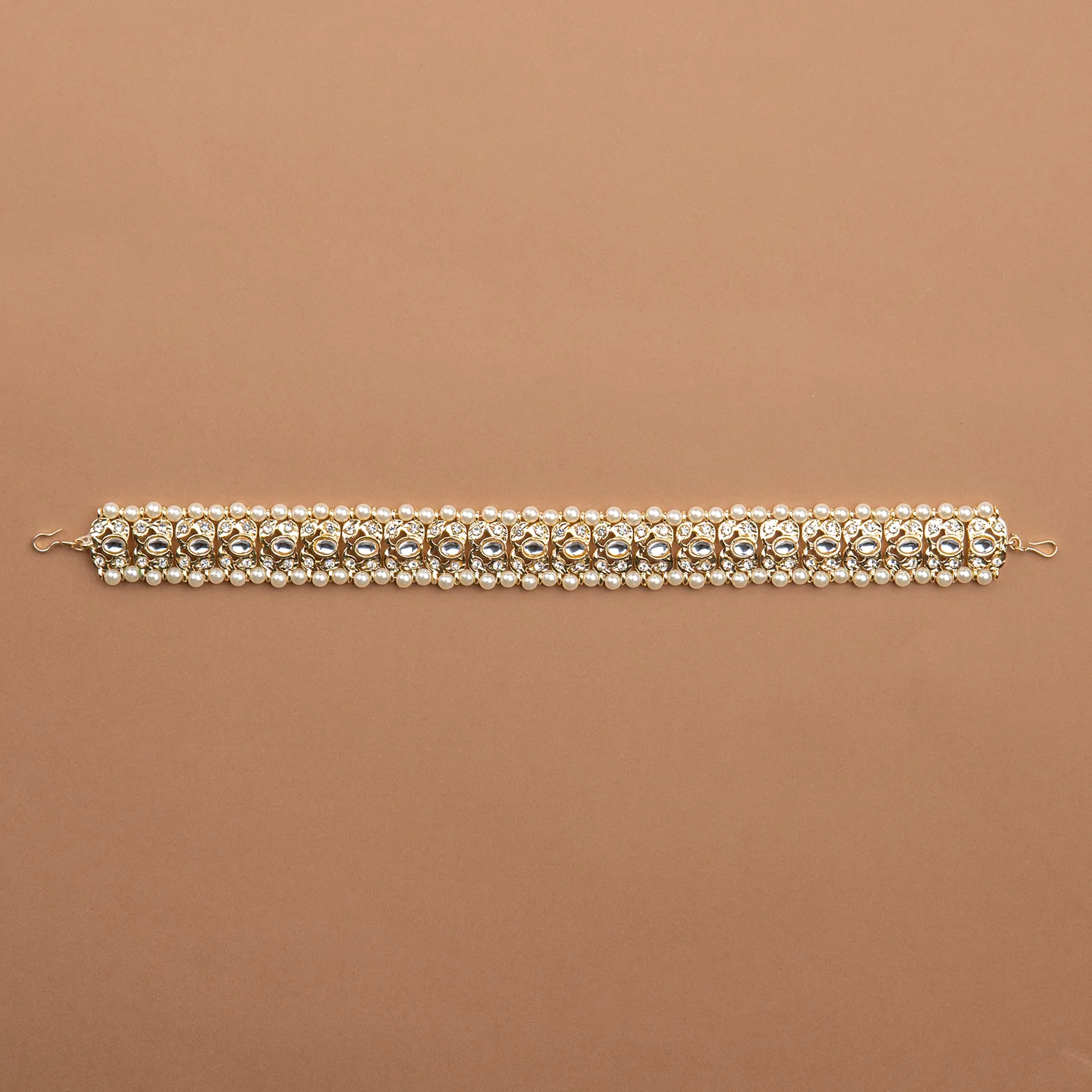 Bhumi Pearl Kundan Maatha Patti - Image 3