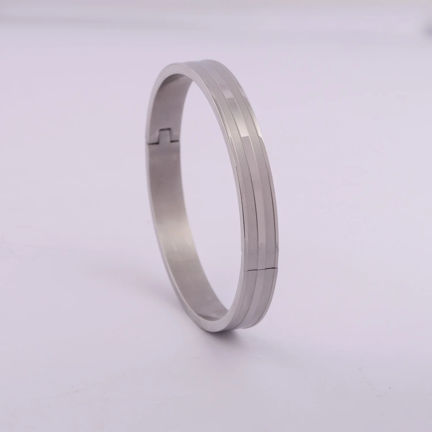 Claudius Oval Kada Bracelet - Image 28