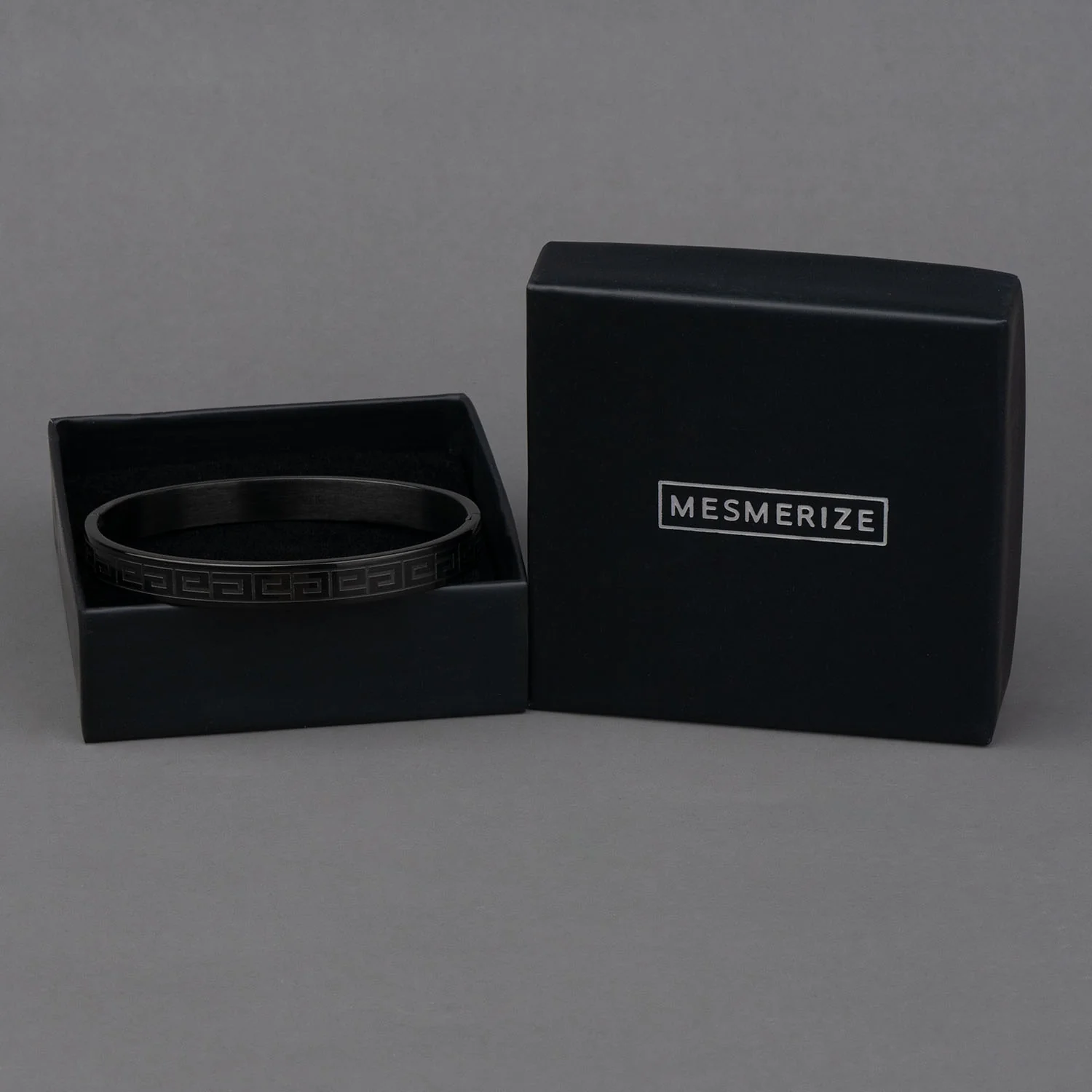 Top G Oval Kada Bracelet - Image 5