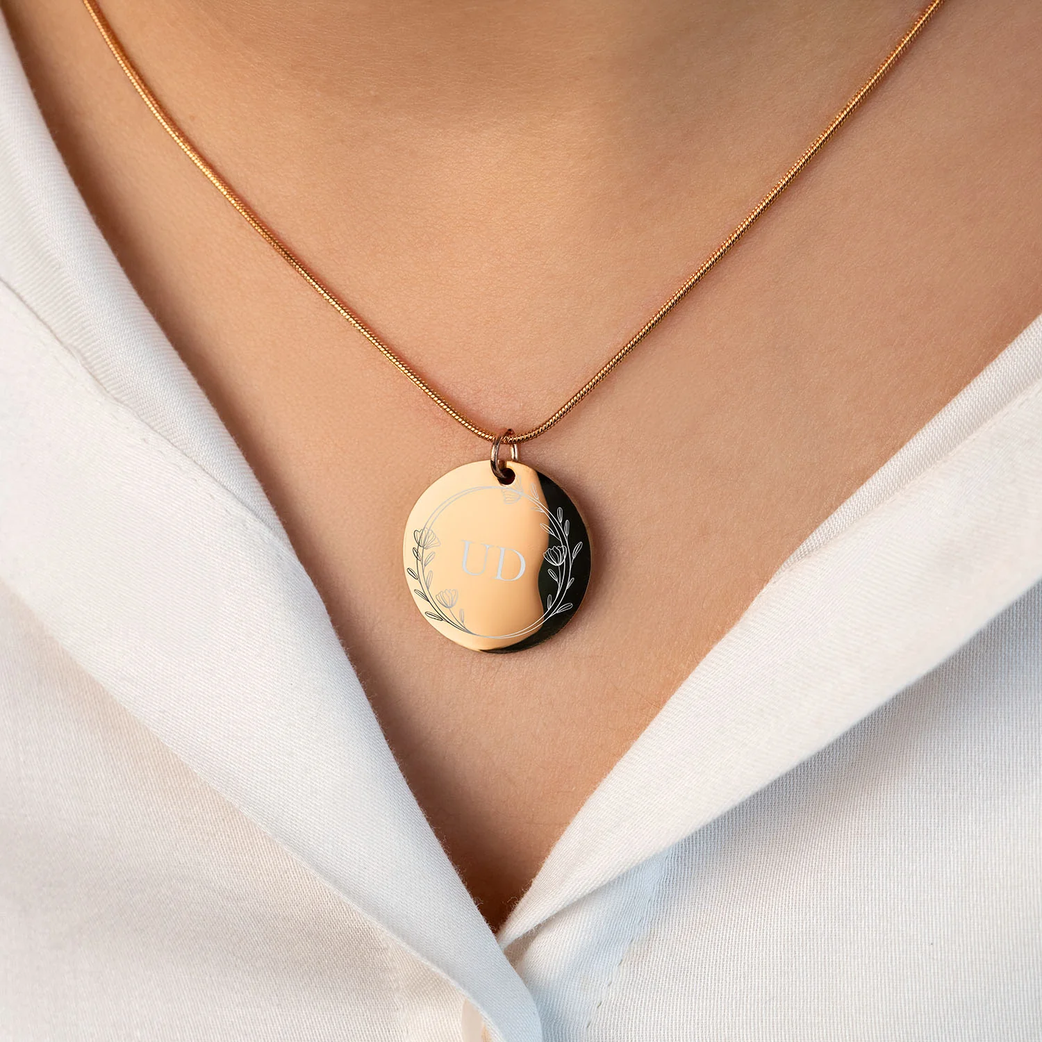 Initials Circle Necklace - Image 10