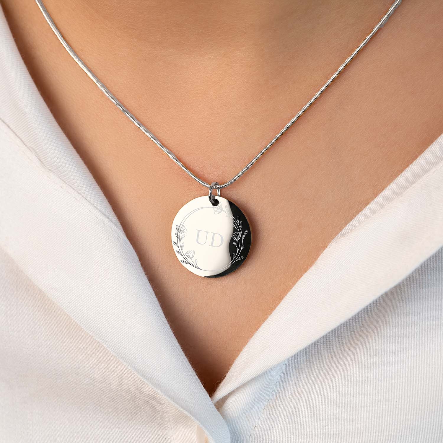 Initials Circle Necklace - Image 6