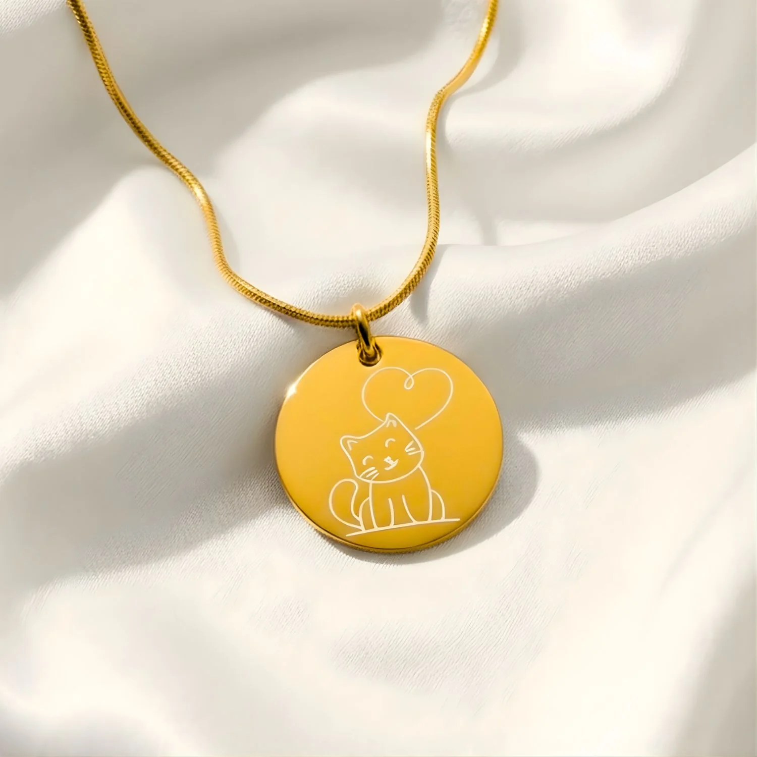 Cute Cat Circle Necklace - Image 5