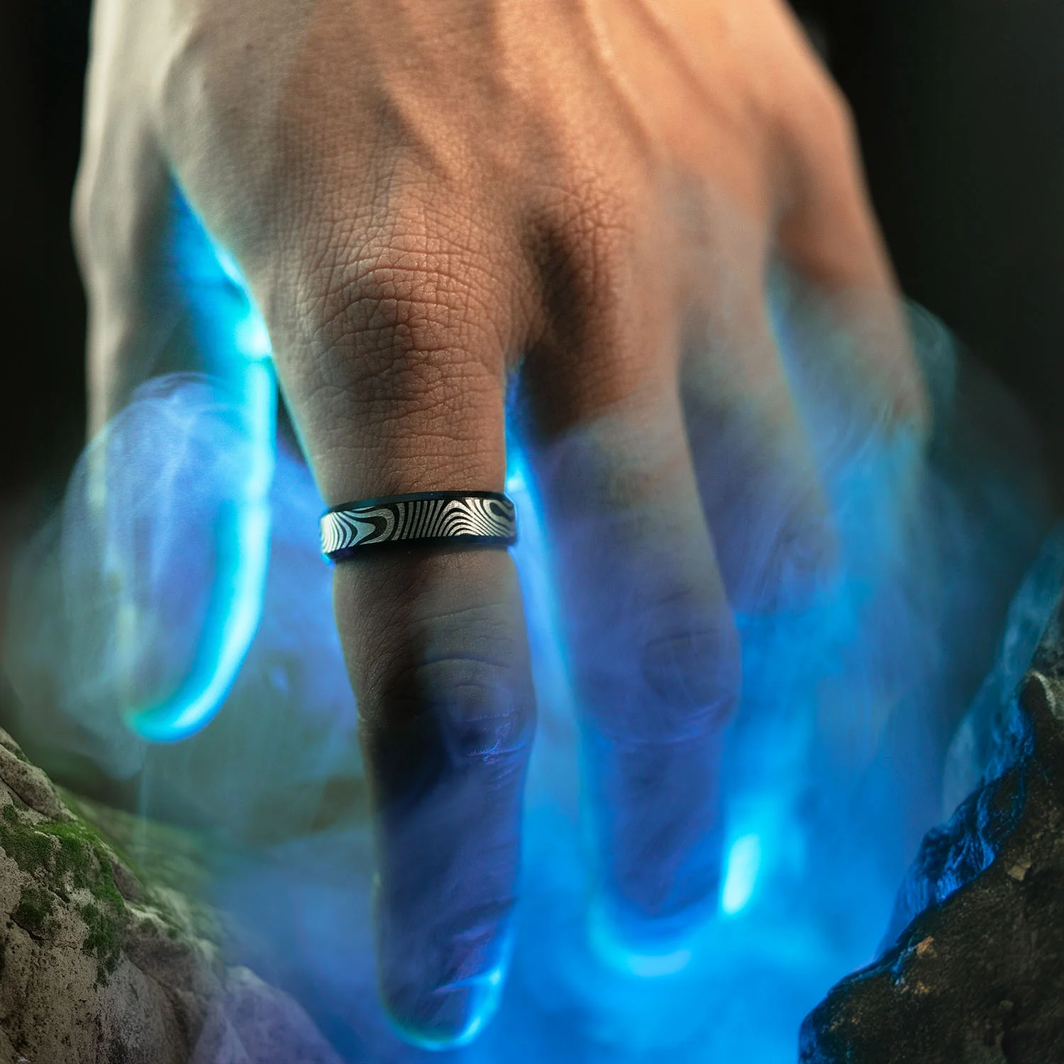 Damascus Beveled Ring - Image 2