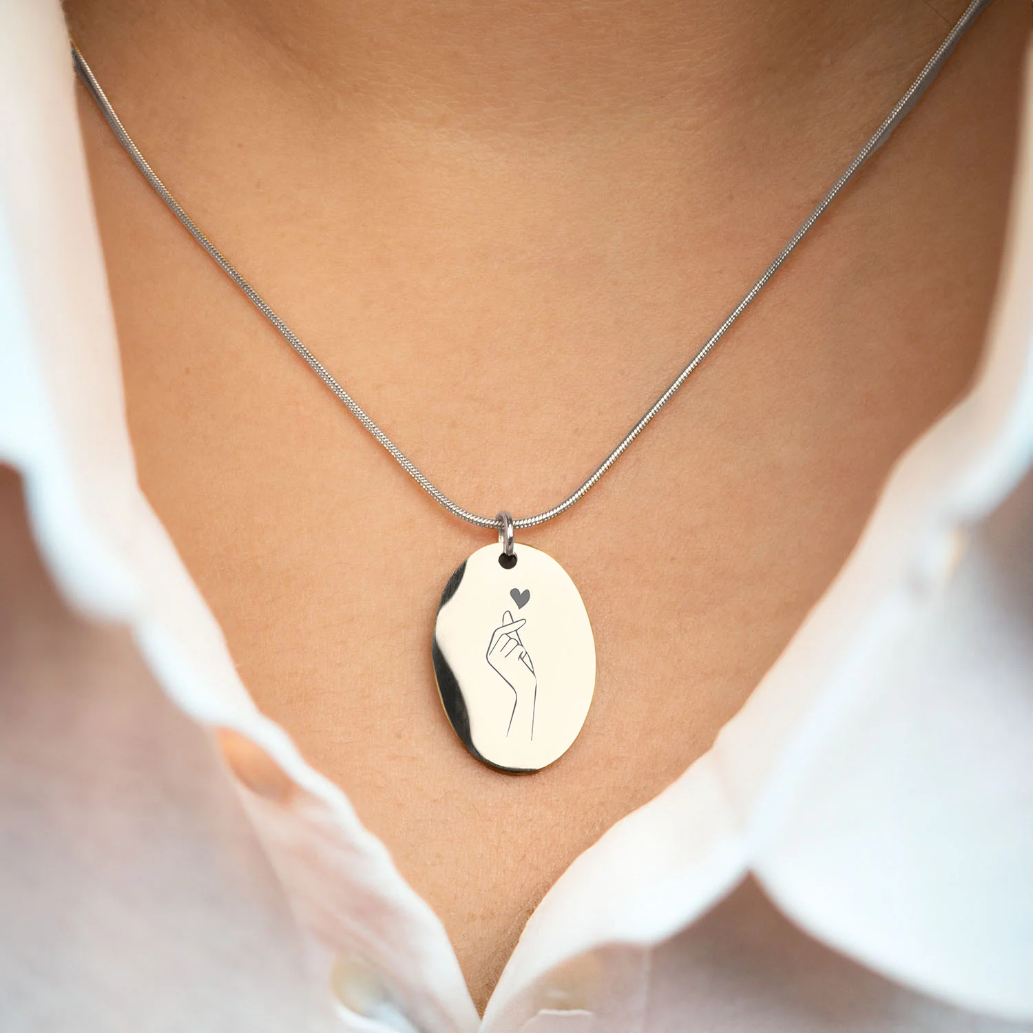 Korean Finger Hearts Oval Necklace - Image 6