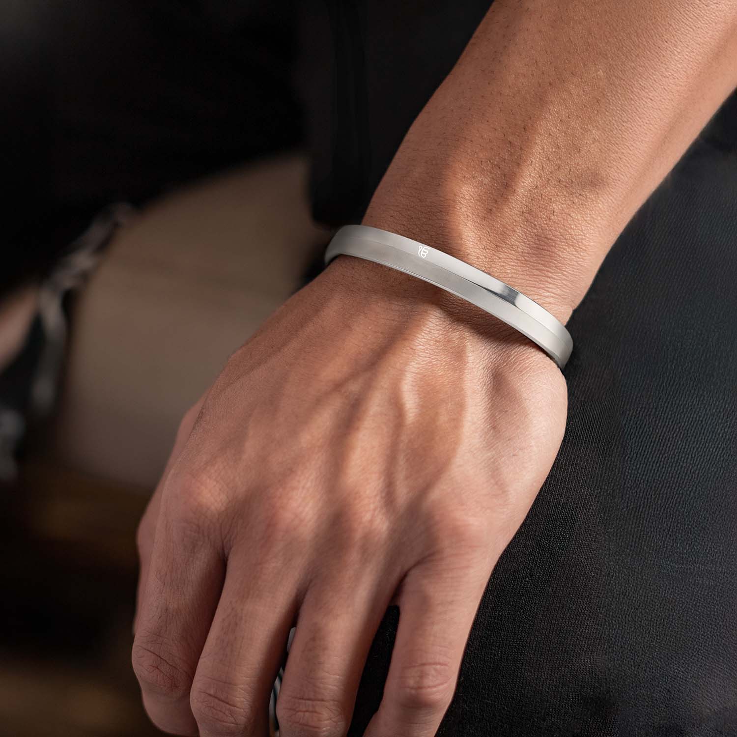 Ik Onkar Dual Finish Oval Kada Bracelet - Image 30