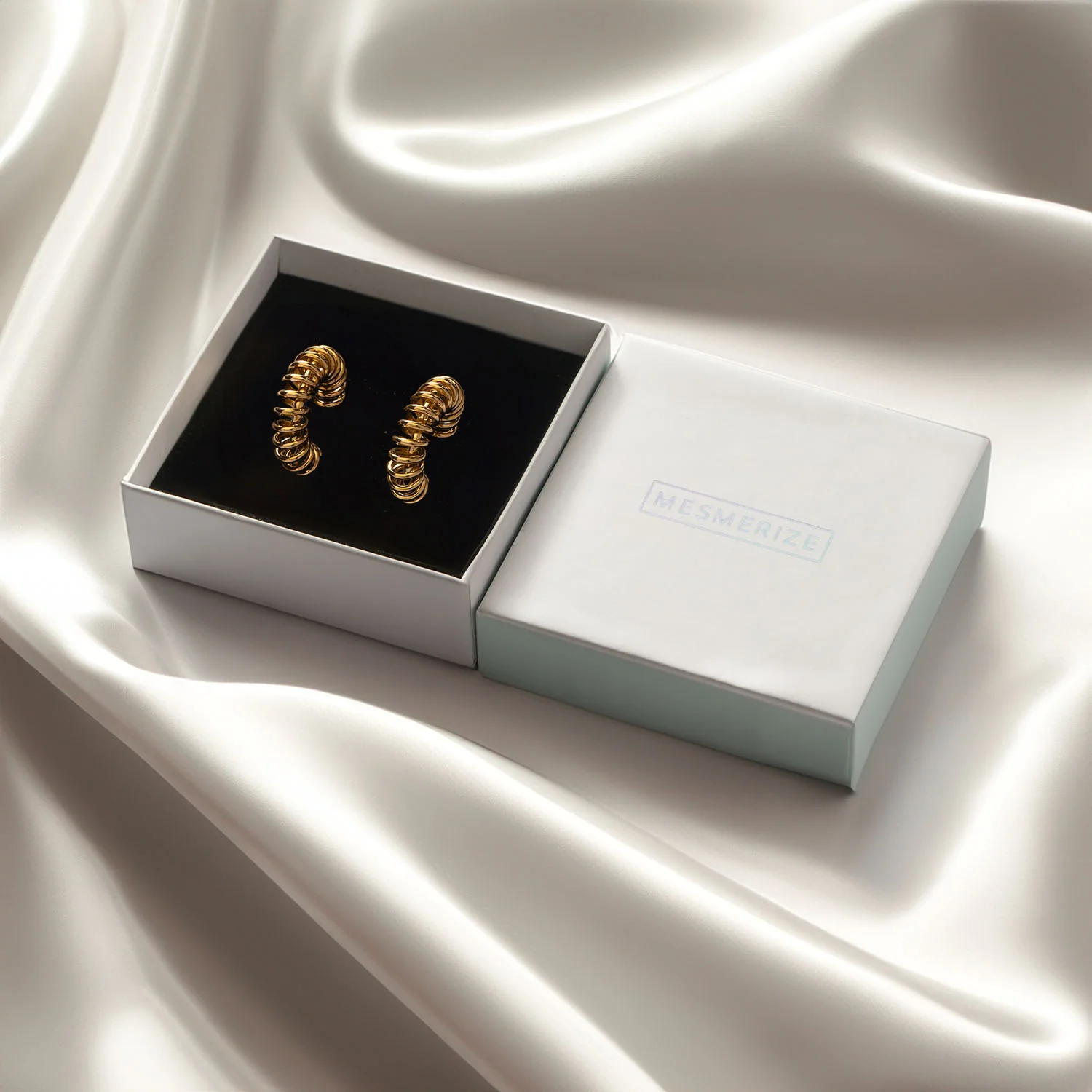 Ivy Spring 18K Gold Hoop Earrings - Image 3