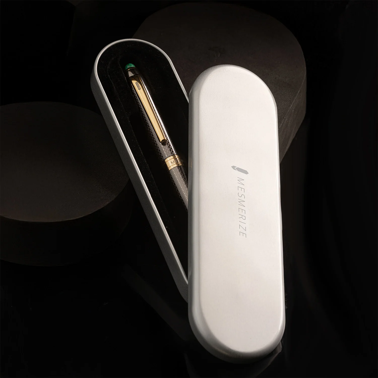 Malachite 2 in 1 MagSnap Roller Ball Pen with Stylus - Image 4