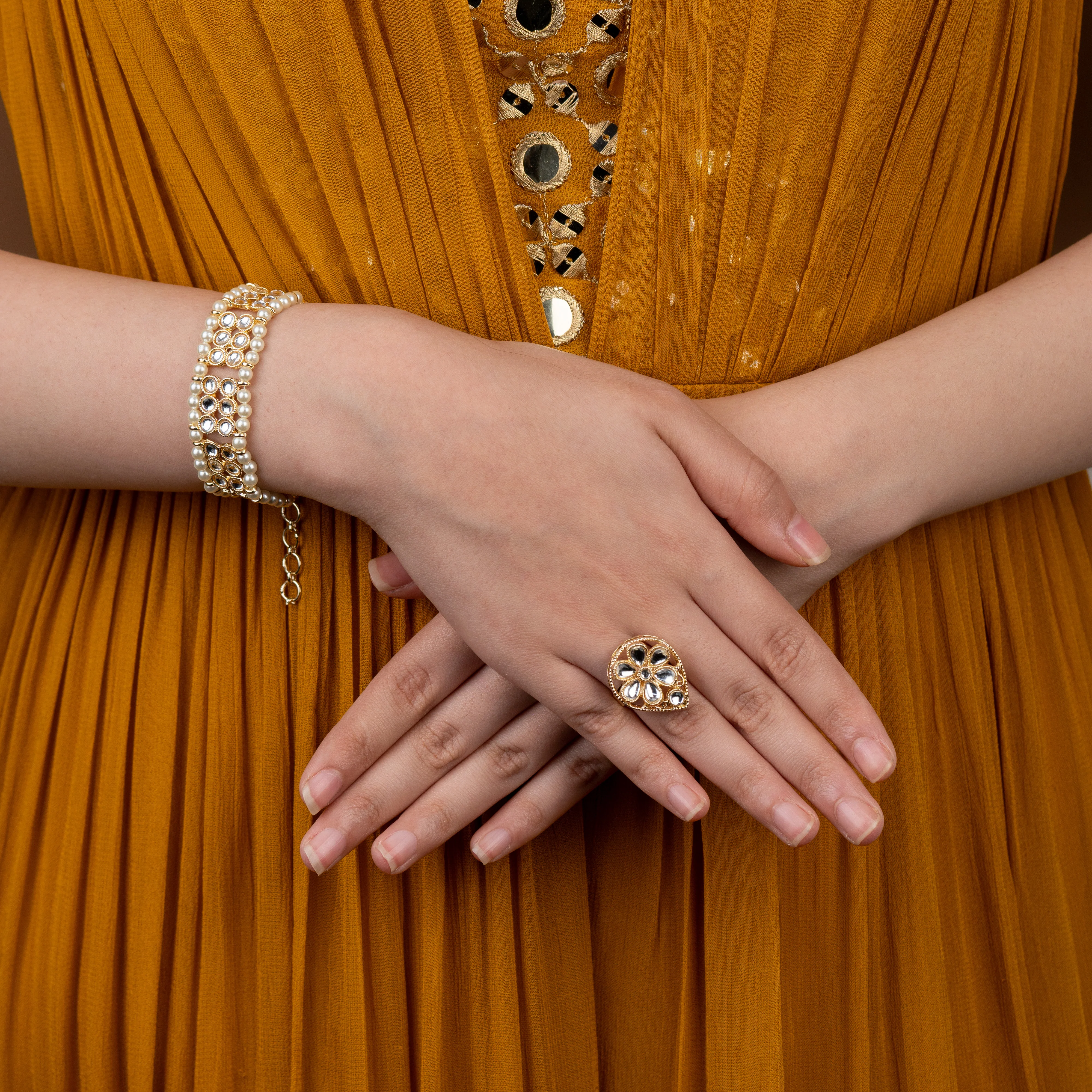 Mallika Kundan Ring - Image 3