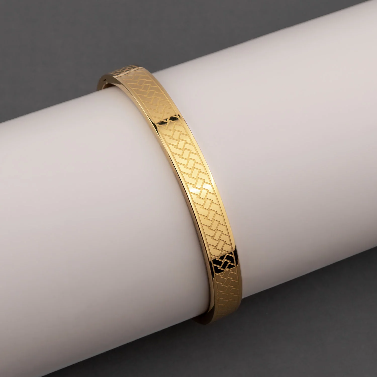 Viking Oval Kada Bracelet - Image 18