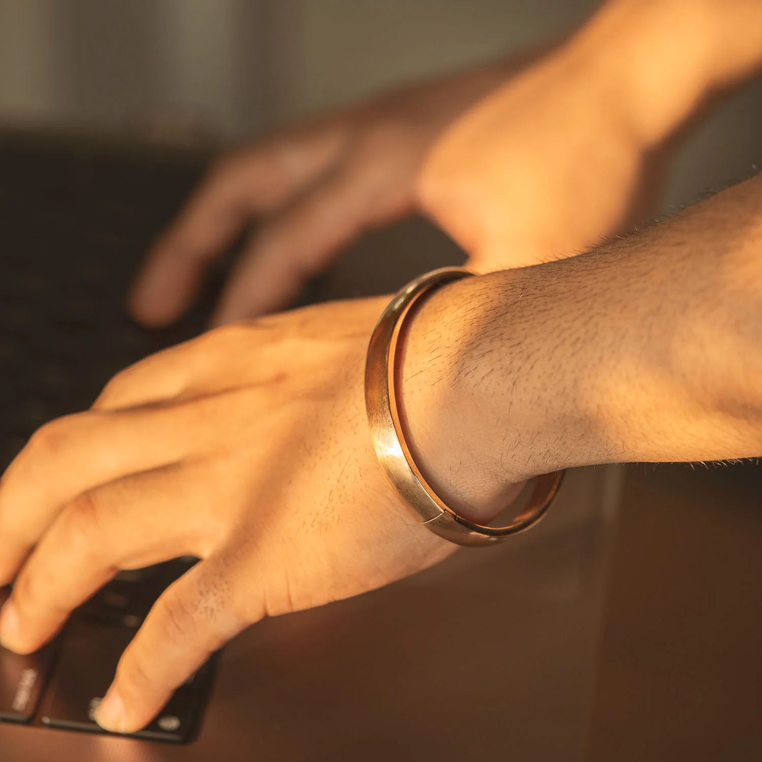 Zeus Oval Kada Bracelet - Image 6