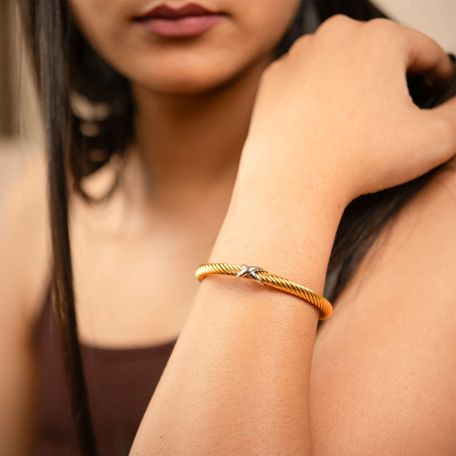 Paloma Twisted Adjustable Bangle Bracelet - Image 2