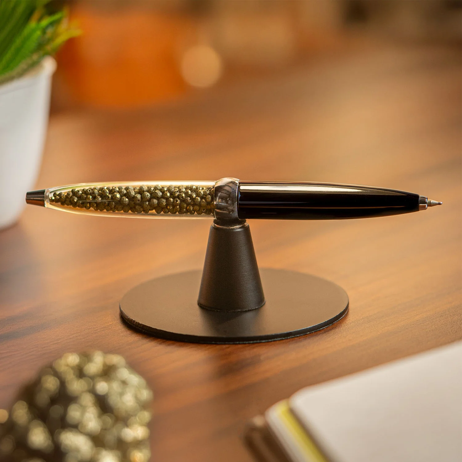 Pyrite MagSpin Rotating Desk Pen with DryFlow Ink - Image 8