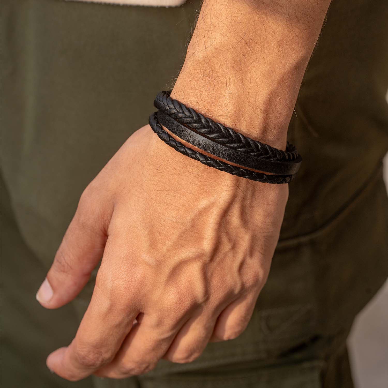 Rogue Textured NeoLeather Bracelet with MagSlide - Image 2