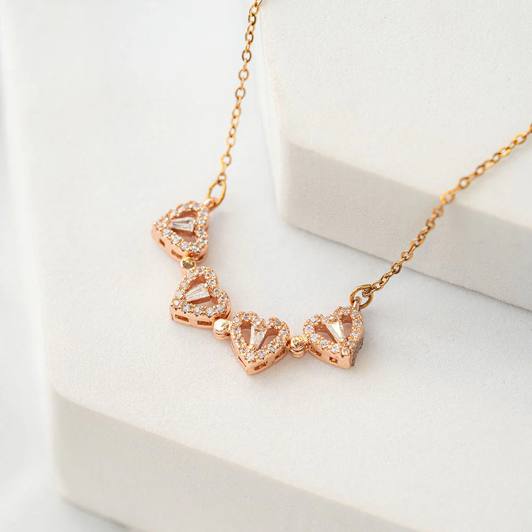 Magnetic Clover Heart Necklace - Image 7