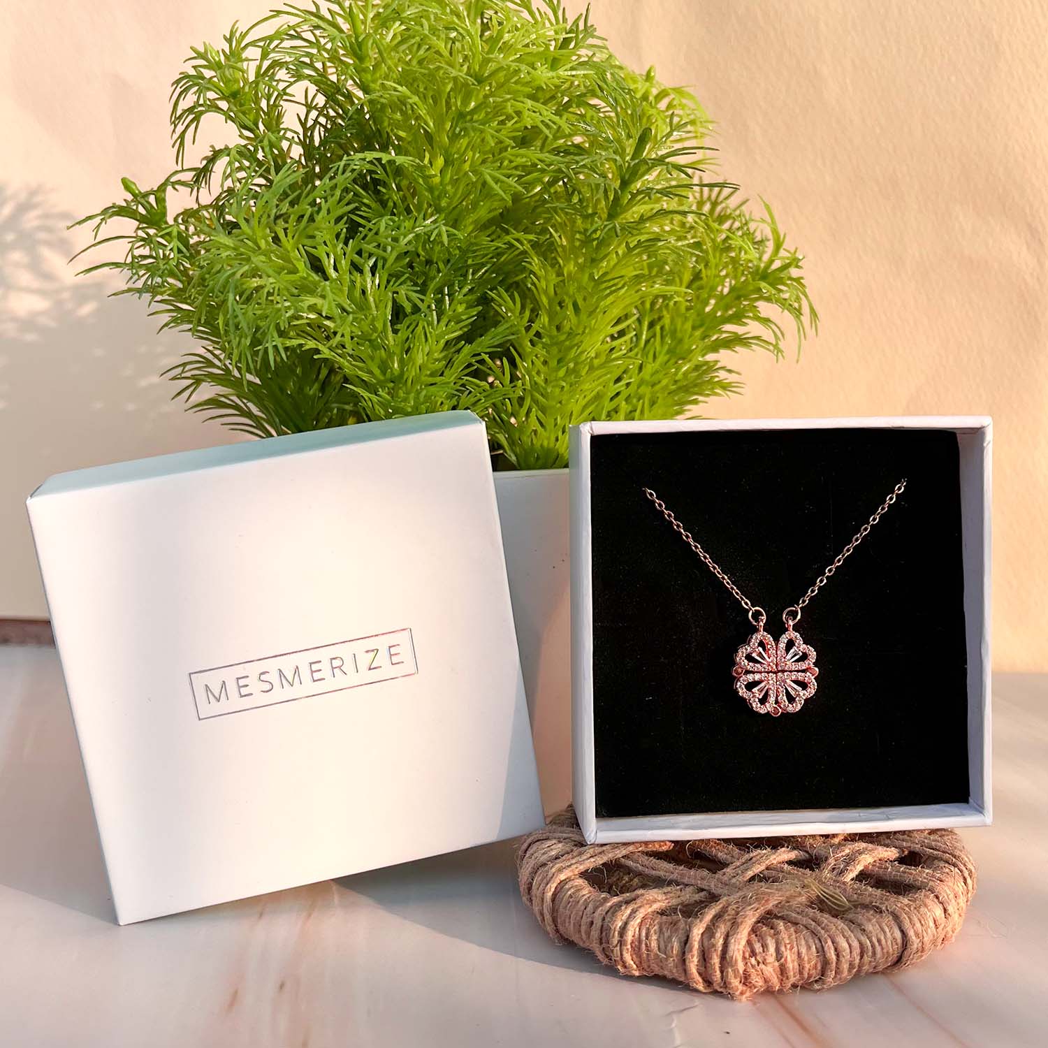 Magnetic Clover Heart Necklace - Image 8