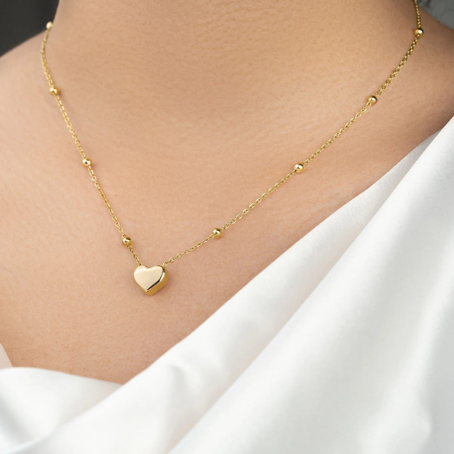 Paris Heart Gold Reversible Necklace - Image 6