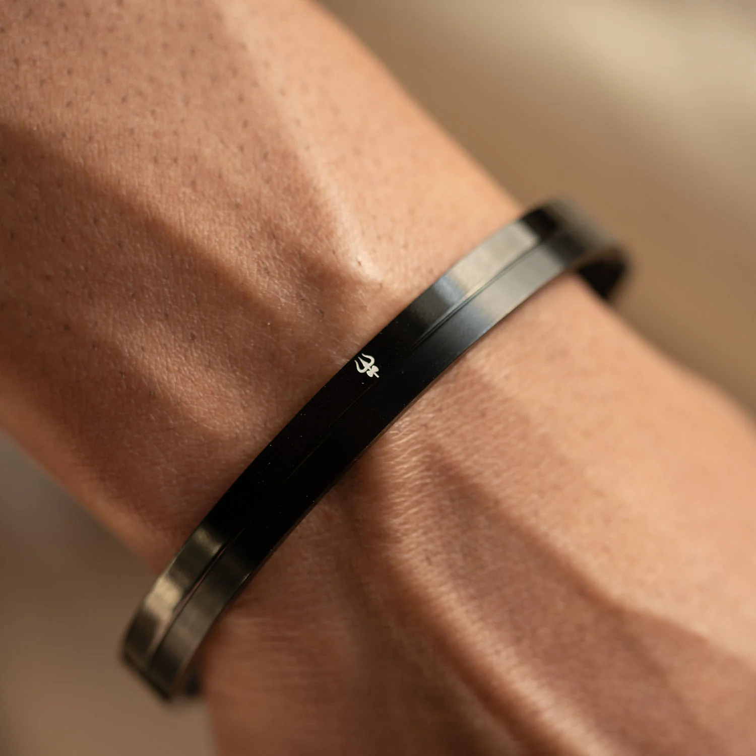 Shiv Trishul Kada Oval Bracelet - Image 47