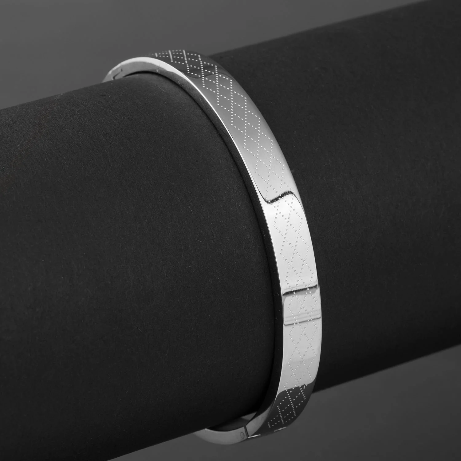 Eric Oval Bracelet - Image 3