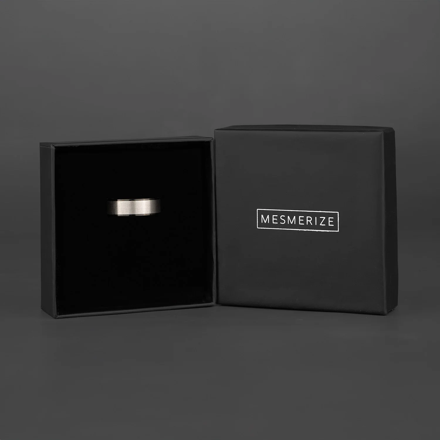 Silver On Black Felix Ring - Image 3