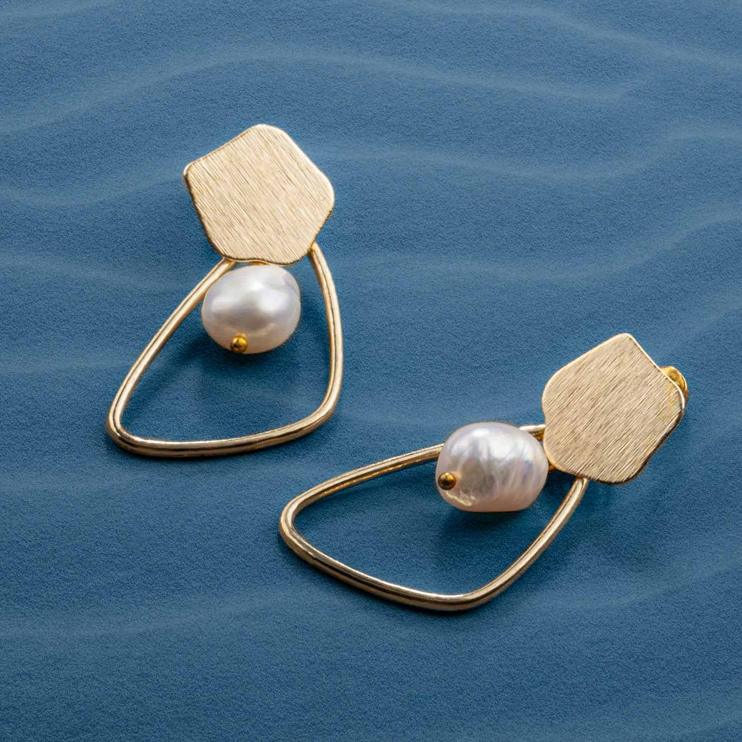 Tessa Gold Freshwater Pearl Statement Earrings - Image 2