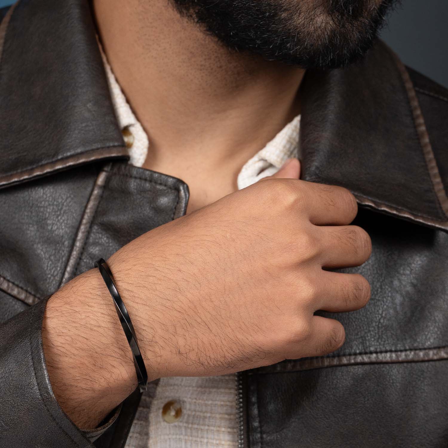 Twisted Cuff Bracelet - Image 2